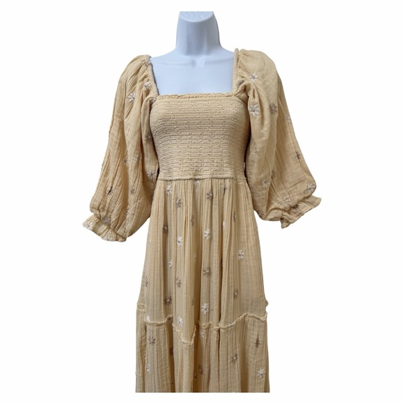Free People Dahlia Embroidered Puff Sleeve Maxi Dress Size XS Cream Cottage NWT - Picture 3 of 10